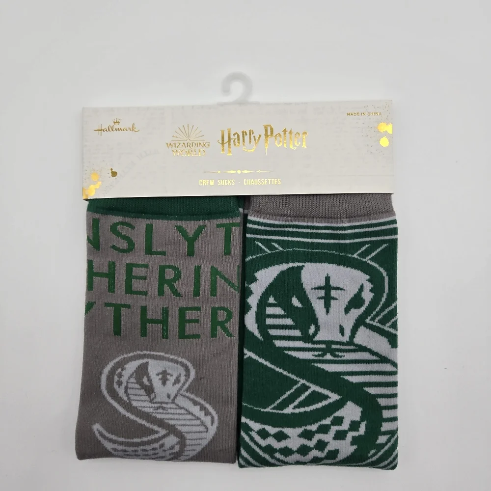 NEW Harry Potter Wizarding World Slytherin Novelty Crew Socks One Size Fits Most